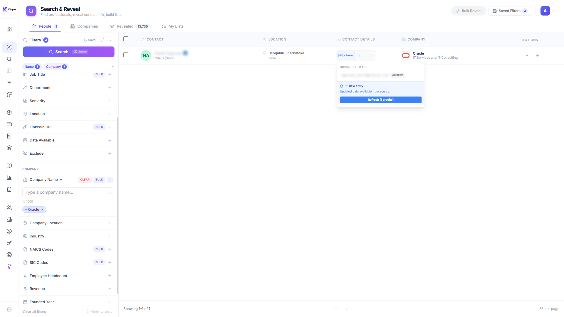 Contact update notification showing new email available with Refresh button in Kipplo